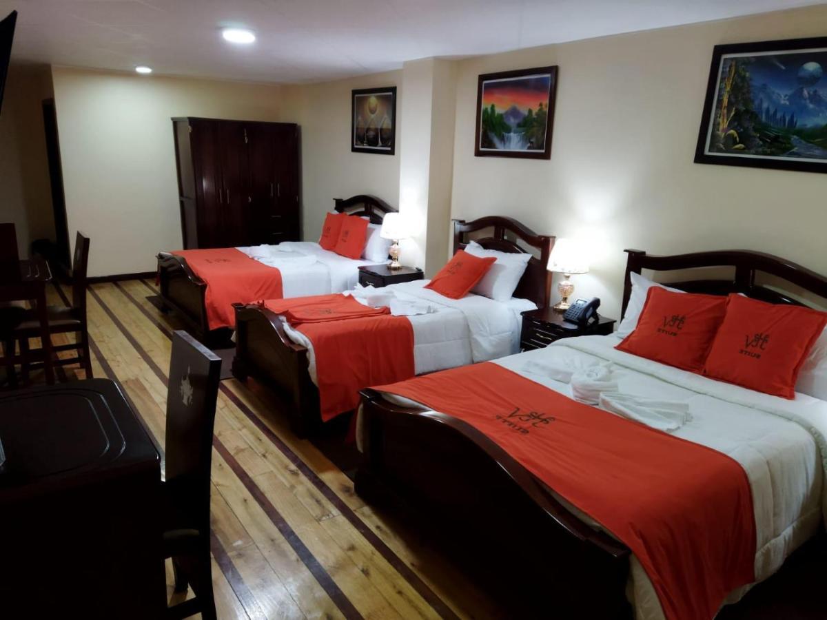 Hotel Velanez Suite Riobamba Dış mekan fotoğraf