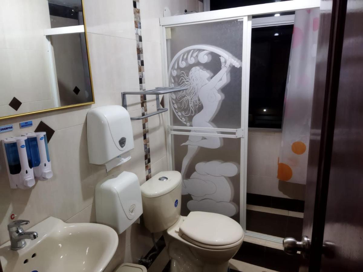 Hotel Velanez Suite Riobamba Dış mekan fotoğraf