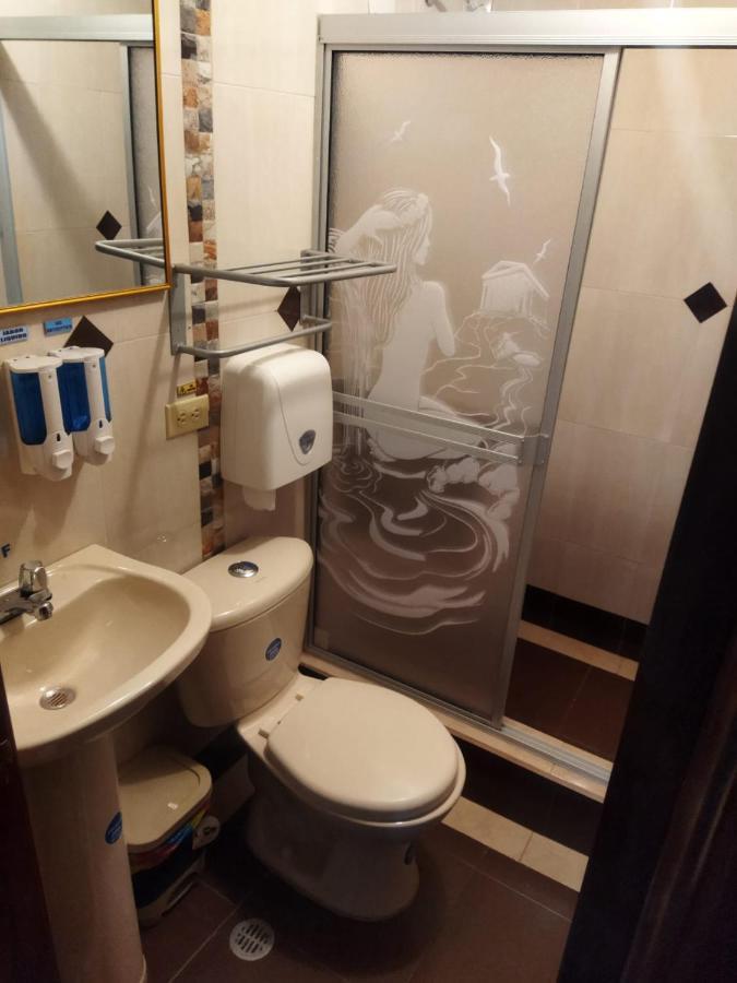 Hotel Velanez Suite Riobamba Dış mekan fotoğraf